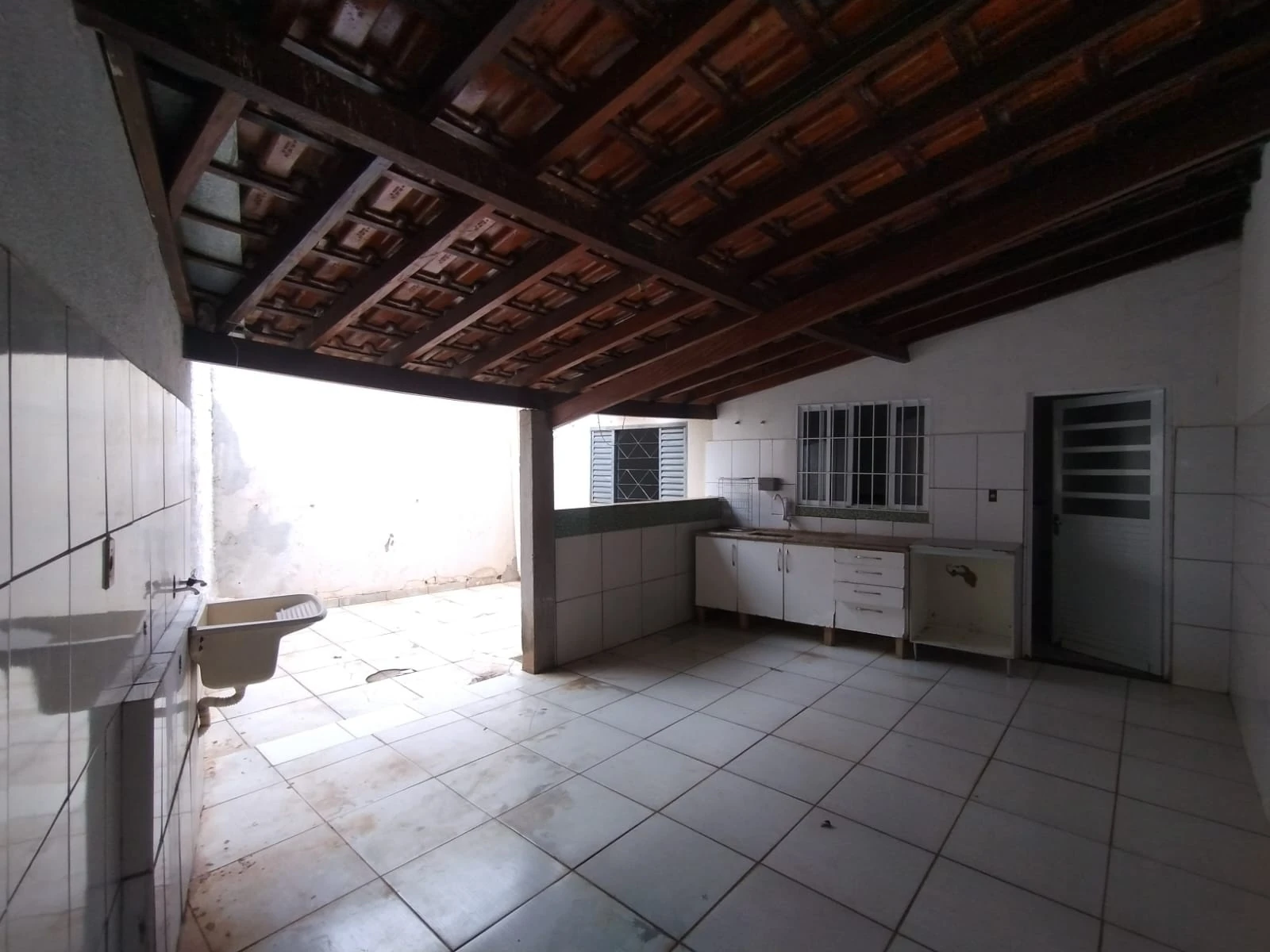 Casa com 2 quartos para alugar — Jardim Maracanã — foto 37
