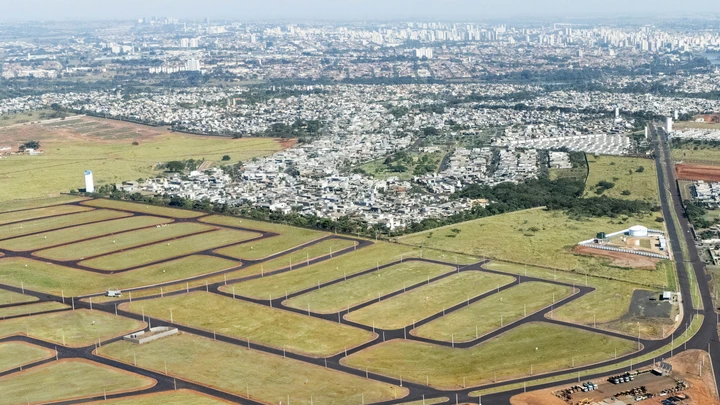 Ecivitas Amazonas, Ecivitas Amazonas (ao lado do Damha VI) — foto 1