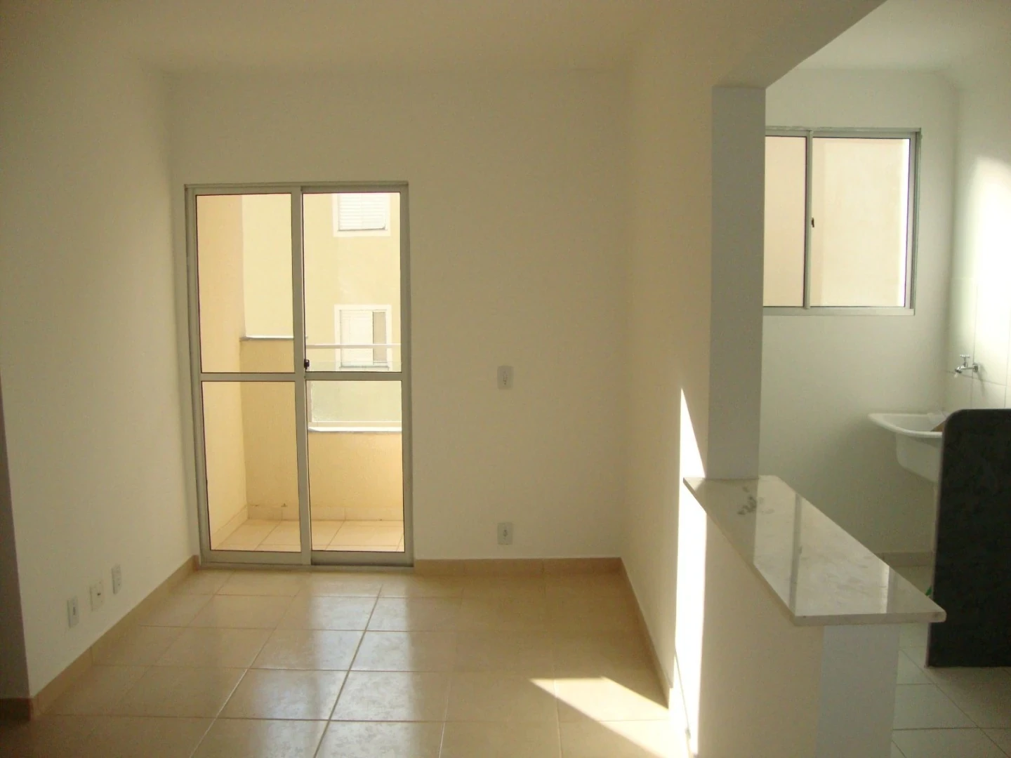 Apartamento com 3 quartos para alugar — Jardim Yolanda — foto 2