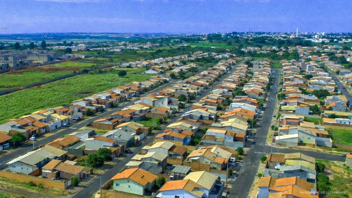 Luzia Polotto, Conjunto Habitacional Caic — foto 5
