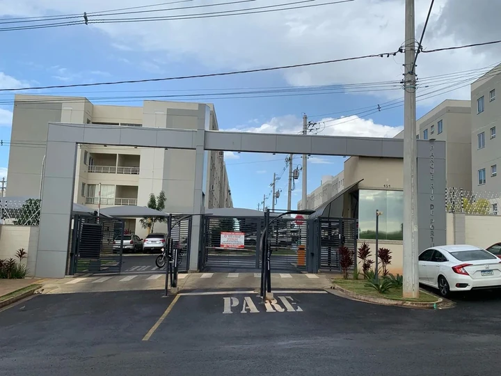 Apartamento com 2 quartos para alugar — Loteamento Abílio Jorge Cury — foto 1