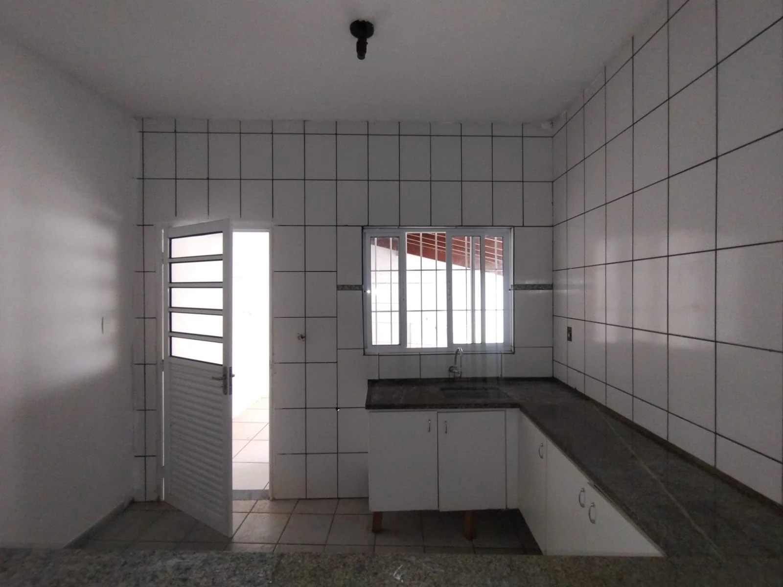 Casa com 2 quartos para alugar — Jardim Maracanã — foto 16